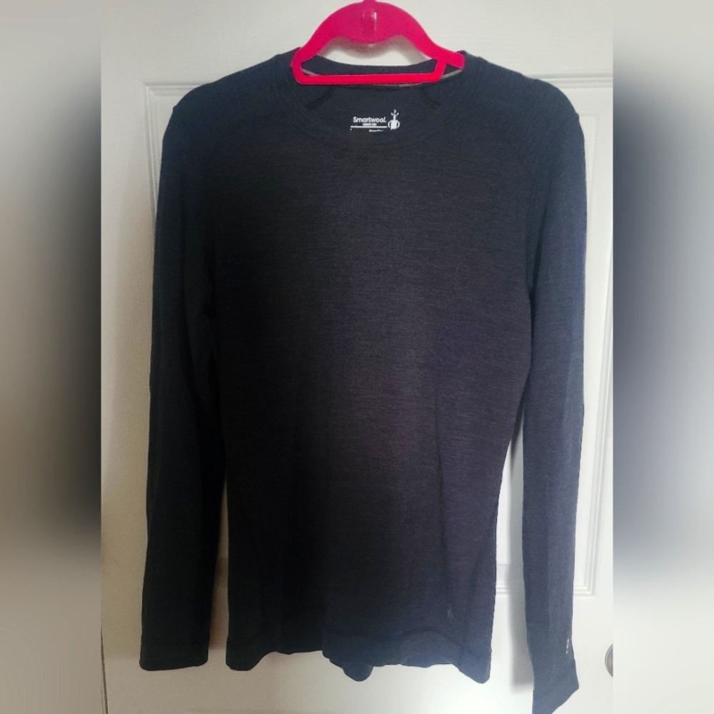 Women's Smartwool top